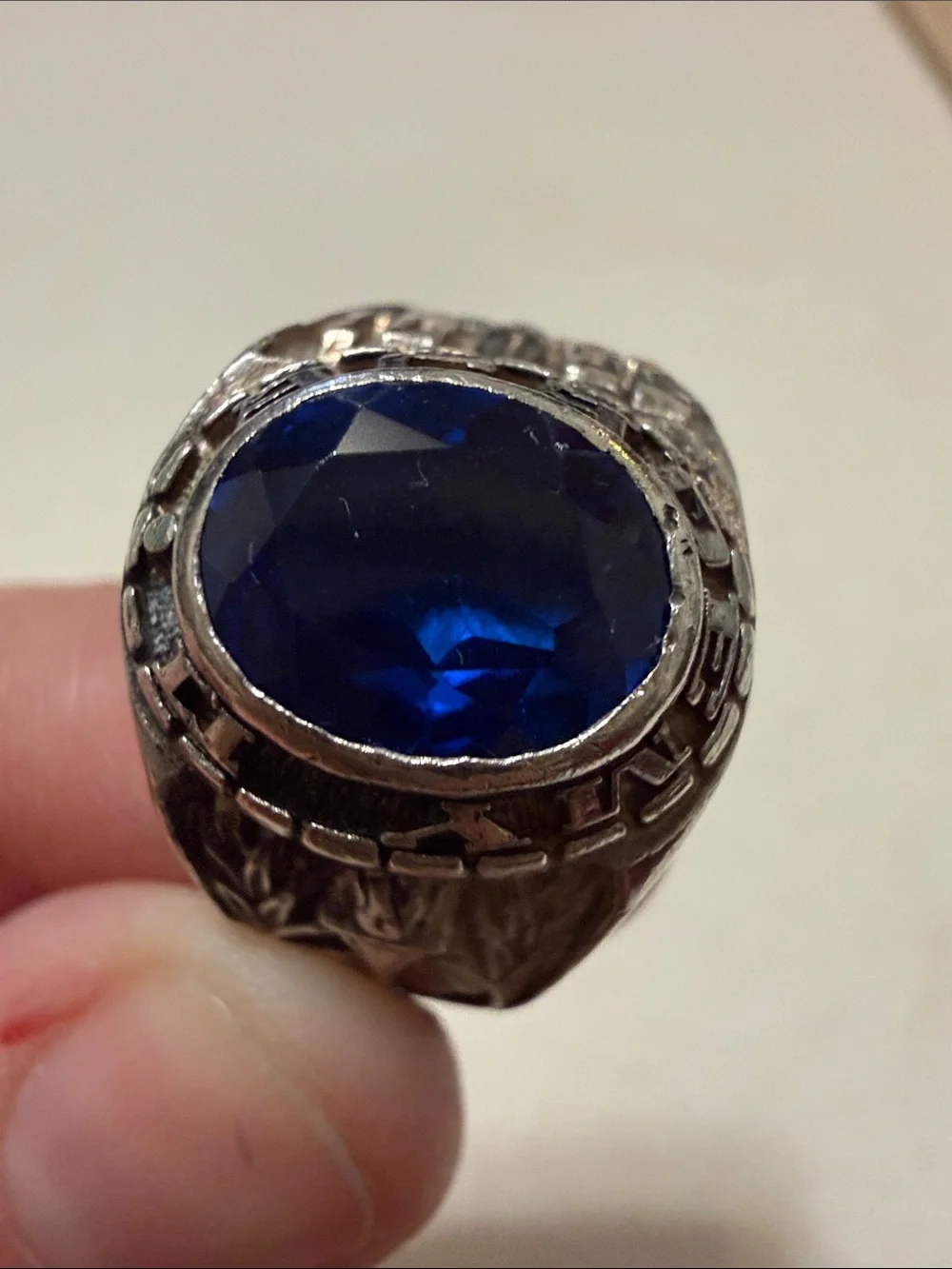 Sterling Silver Men's School Ring size 9.75 W/Deep Blue Oval Stone